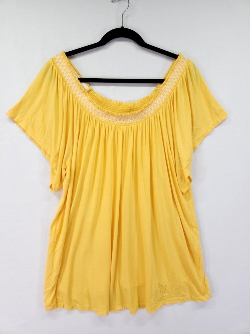 Torrid Embroidered Smocked Off Shoulder Top Yellow Size 2 Plus 2X